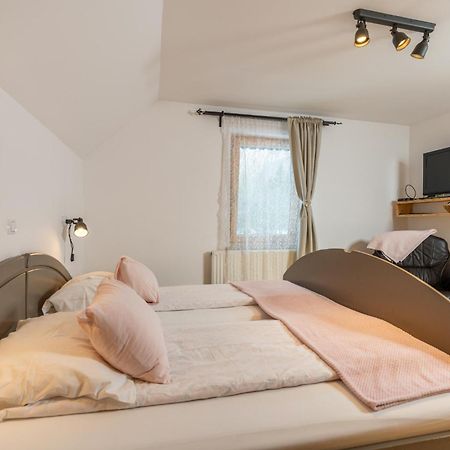 Hisa Erlah Hotel Bohinj Luaran gambar